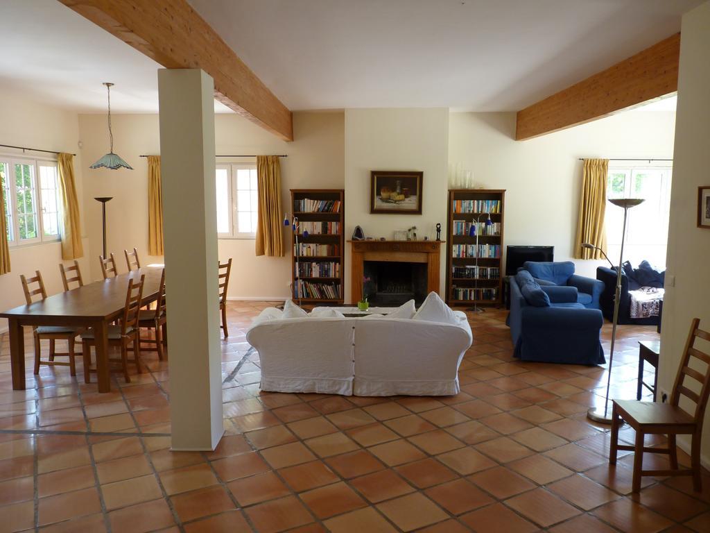 Saillans  La Maison Rose מראה חיצוני תמונה